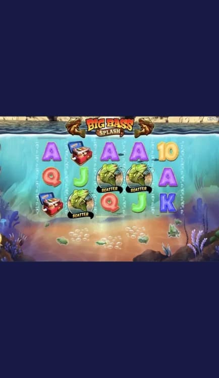 Captura de tela Interface Big Bass Splash com 3 Peixes verdes, os scatters